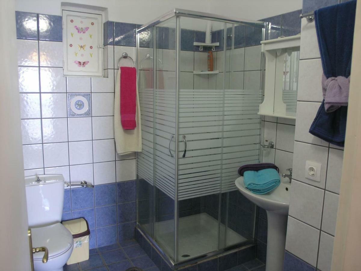 Coralli Pentati 1 "Dimitris Apartments" Εξωτερικό φωτογραφία